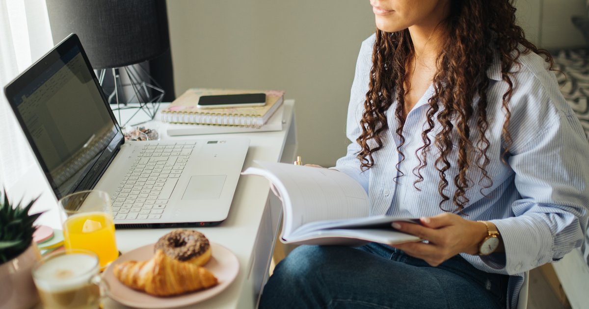 Micro-Credentials and the Unbundling of Higher Education